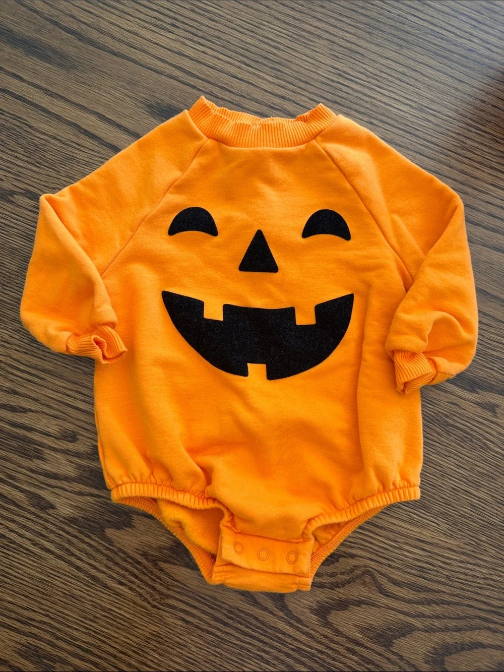 NWOT Little Sleepies Orange Pumpkin Jack-O'-Lantern Bodysuit
